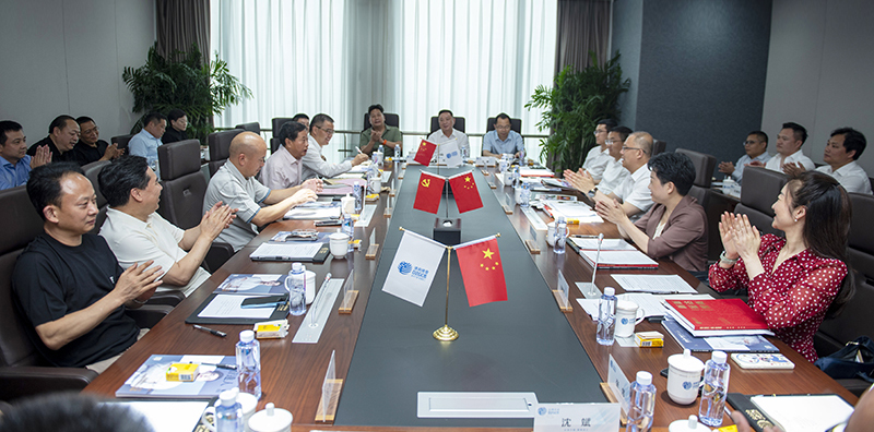 达州市委副书记、市长梁磊率市级相关领导赴达商总会、成都达州商会调研